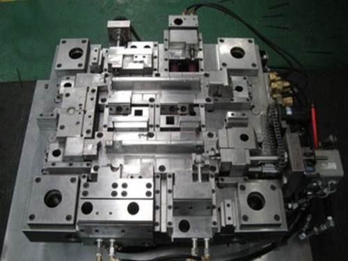 双色模具设计及注塑时要留意的事项