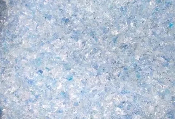 国际PET再生料严重充足