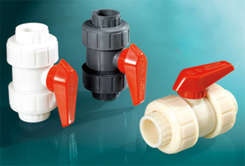 水对尼龙力学功能的影响