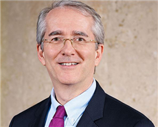 庄信万丰改换主席