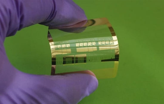 基于柔性塑料薄膜的高功能晶体管面世